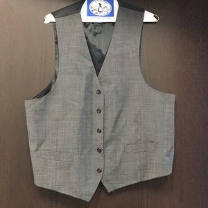 Men’s gray button up dress vest